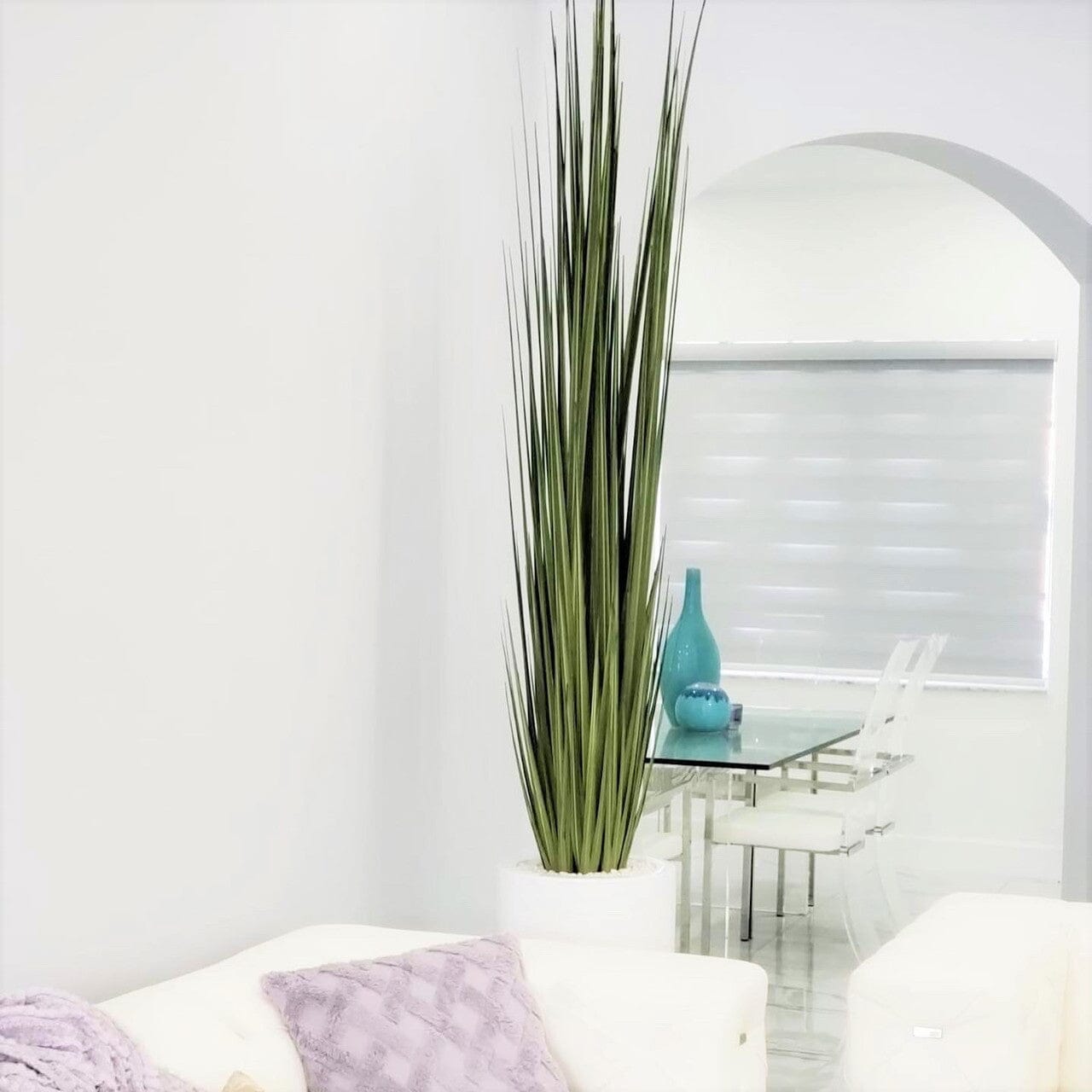 Jarrón Dax grande con hierba de junco